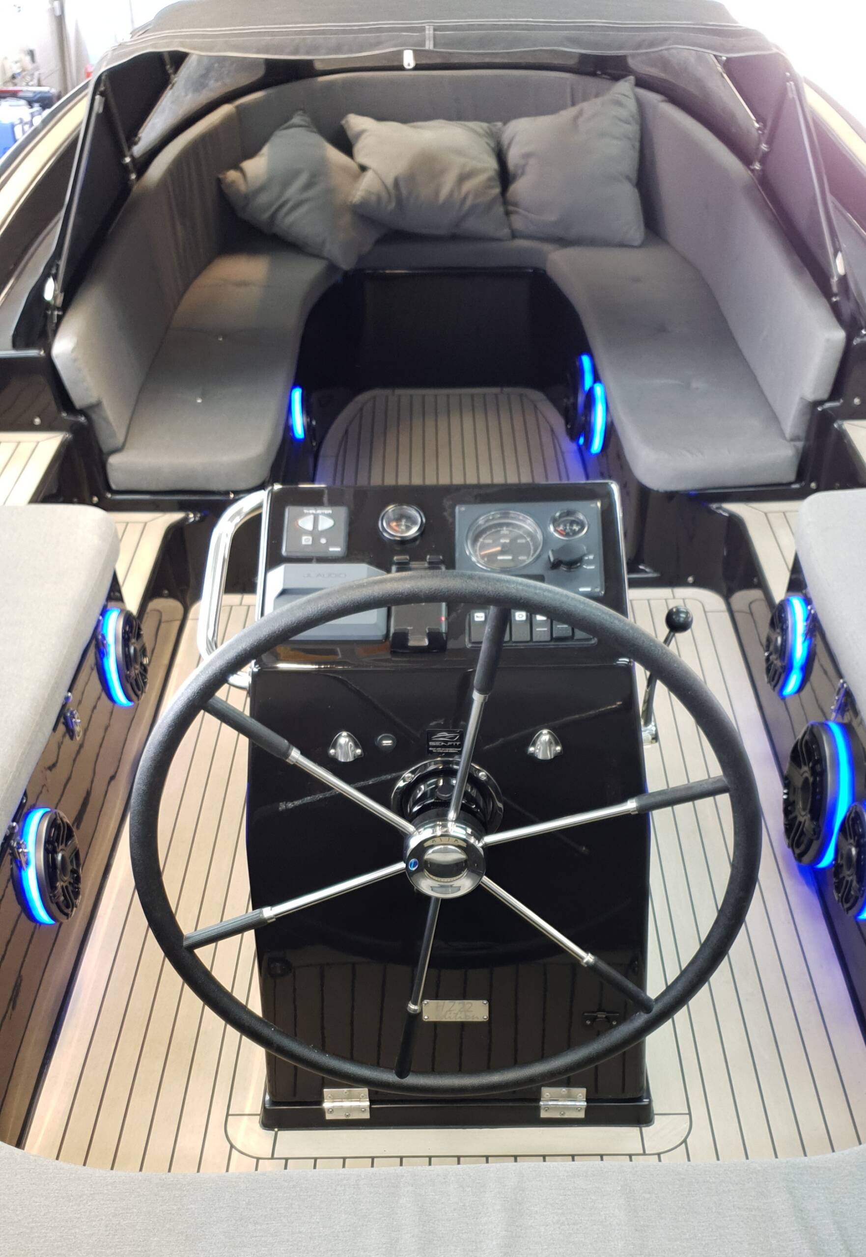 Het dek van een boot